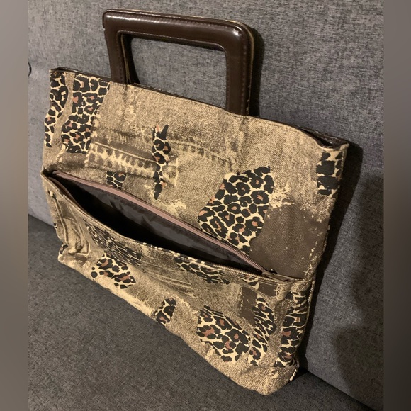 Brand new Charlie Brown handbag - Picture 5 of 5